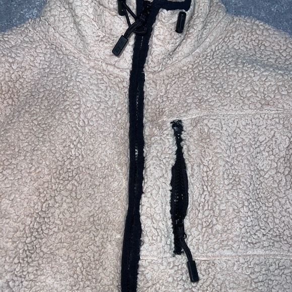 PINK Victoria Secret Cream Sherpa Quarter Zip - Picture 4 of 6